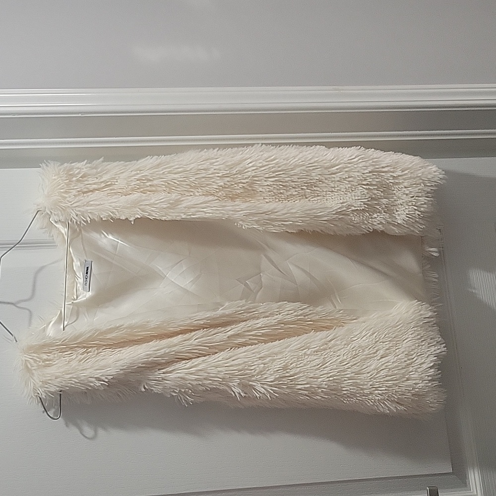 Faux fur vest